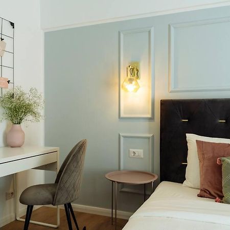 בוקרשט Bright 2Br Apartment - Top Location - City Balcony מראה חיצוני תמונה