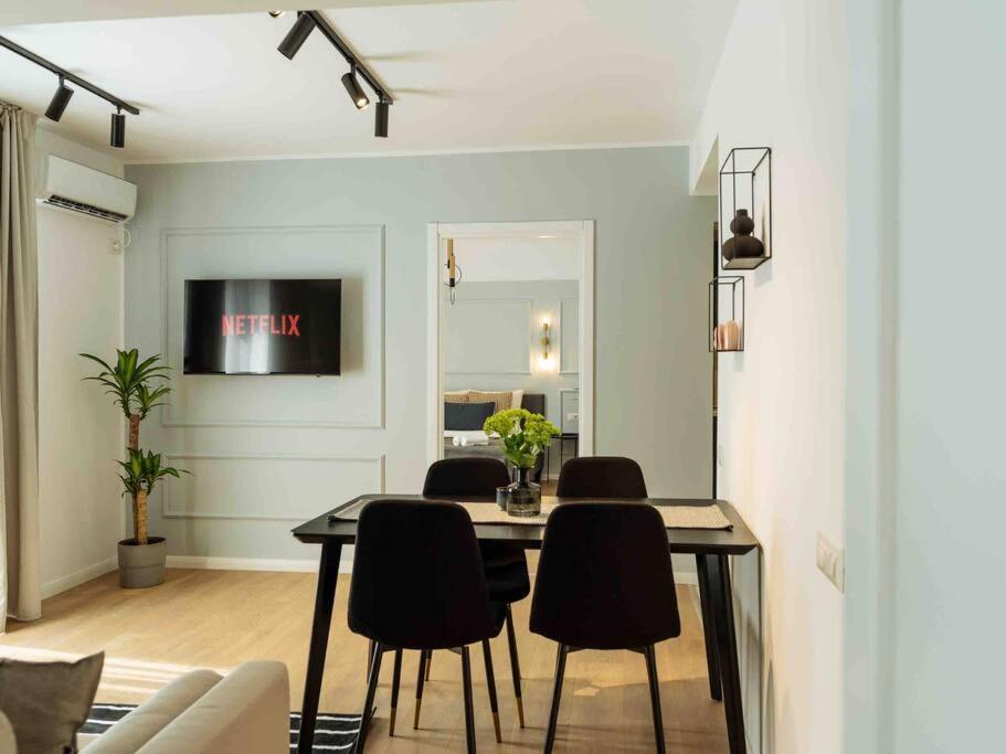 בוקרשט Bright 2Br Apartment - Top Location - City Balcony מראה חיצוני תמונה