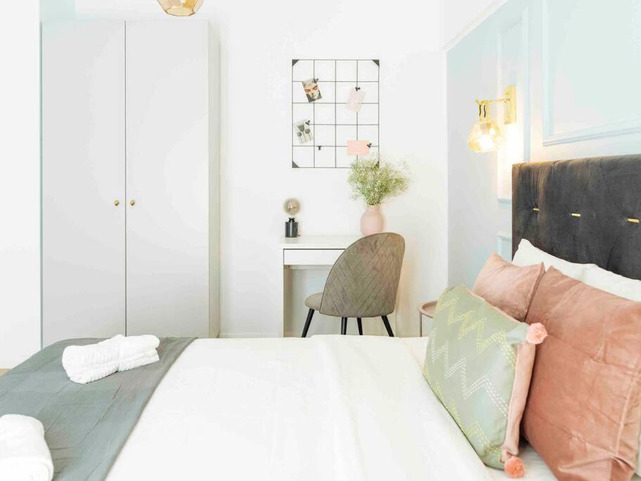 בוקרשט Bright 2Br Apartment - Top Location - City Balcony מראה חיצוני תמונה